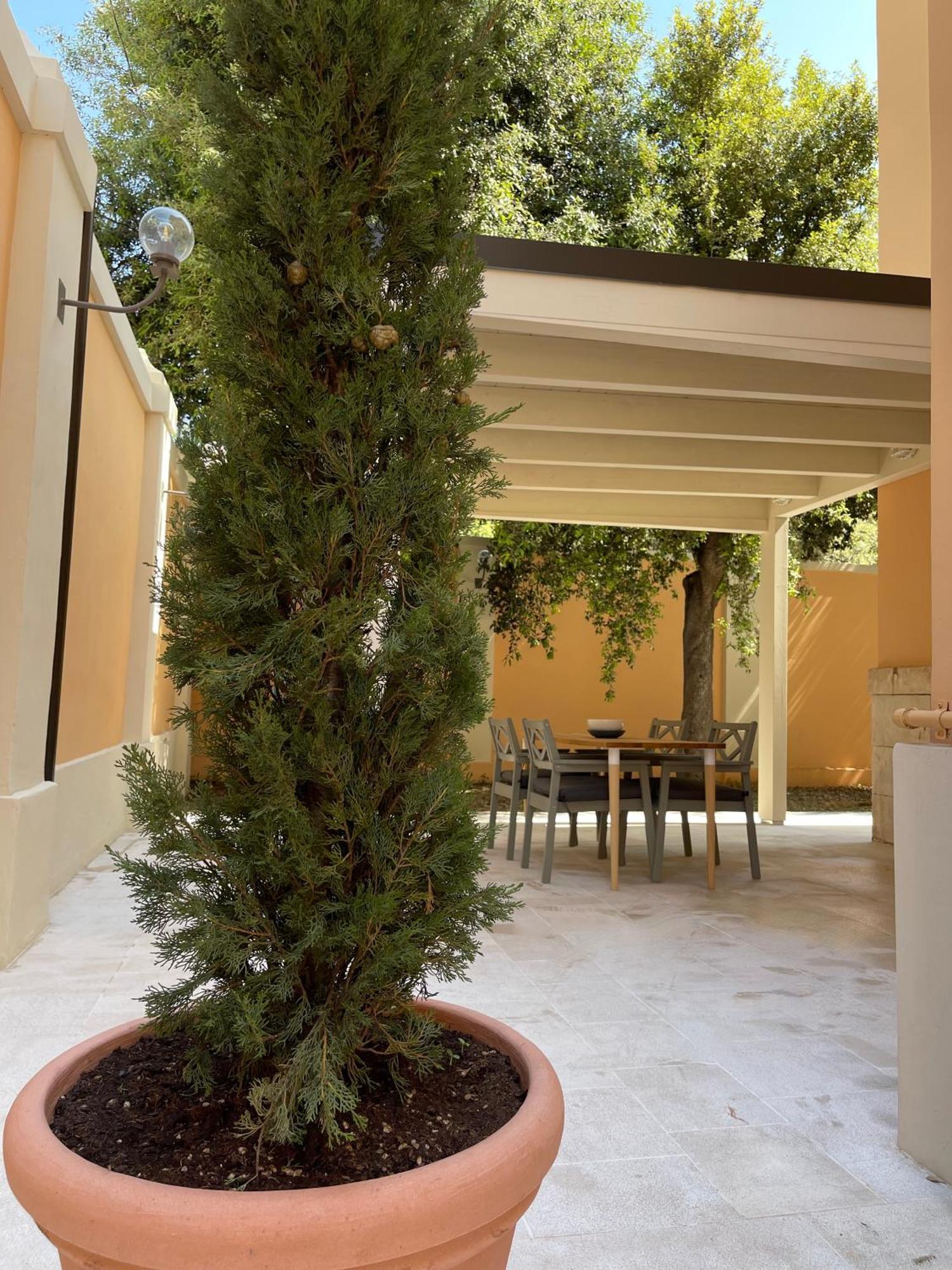 Hotel Palazzo Pitagora Taranto Esterno foto