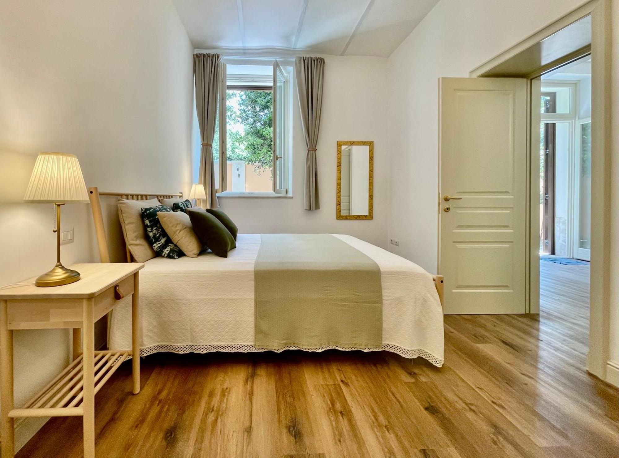 Hotel Palazzo Pitagora Taranto Esterno foto