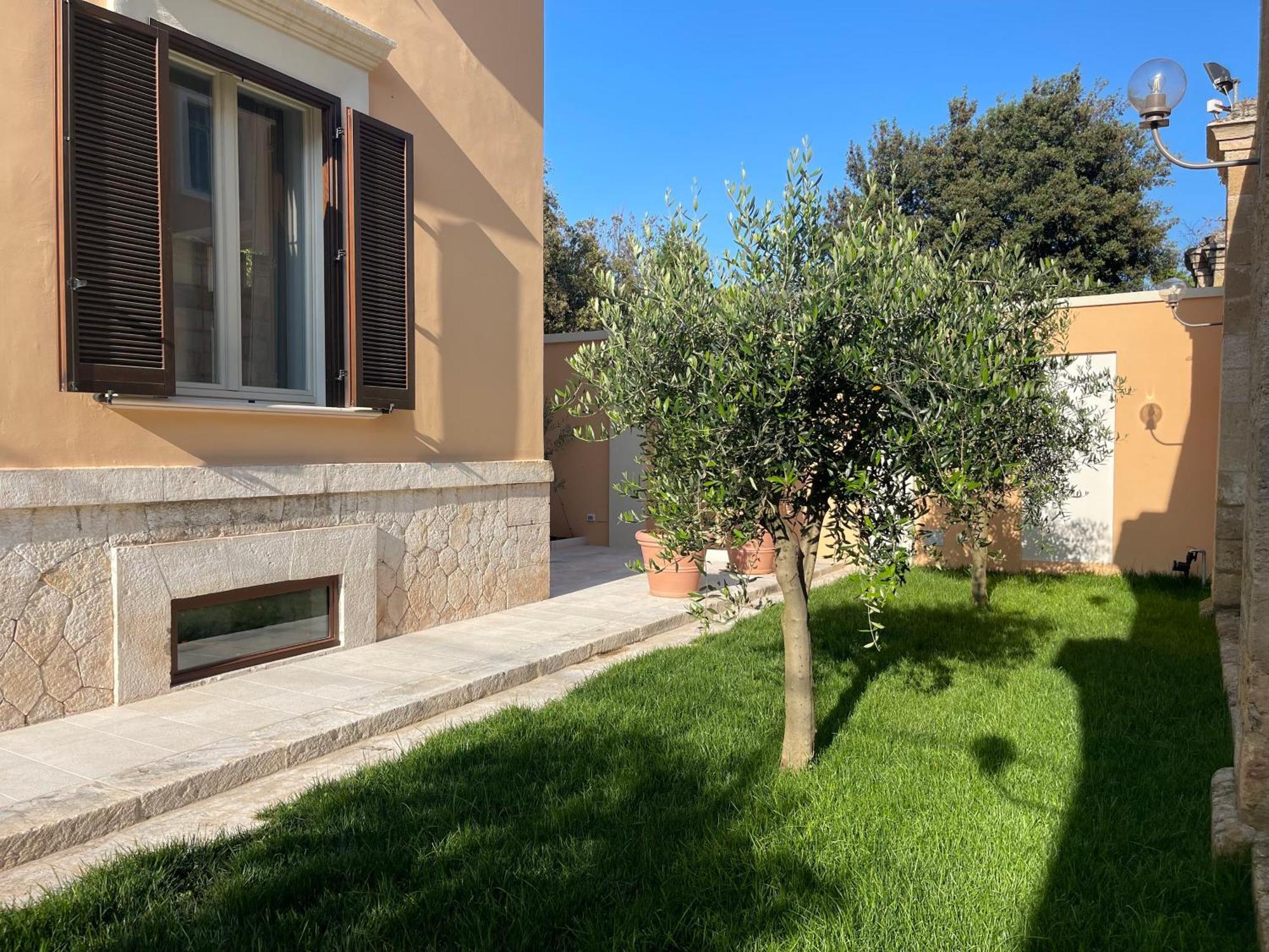 Hotel Palazzo Pitagora Taranto Esterno foto
