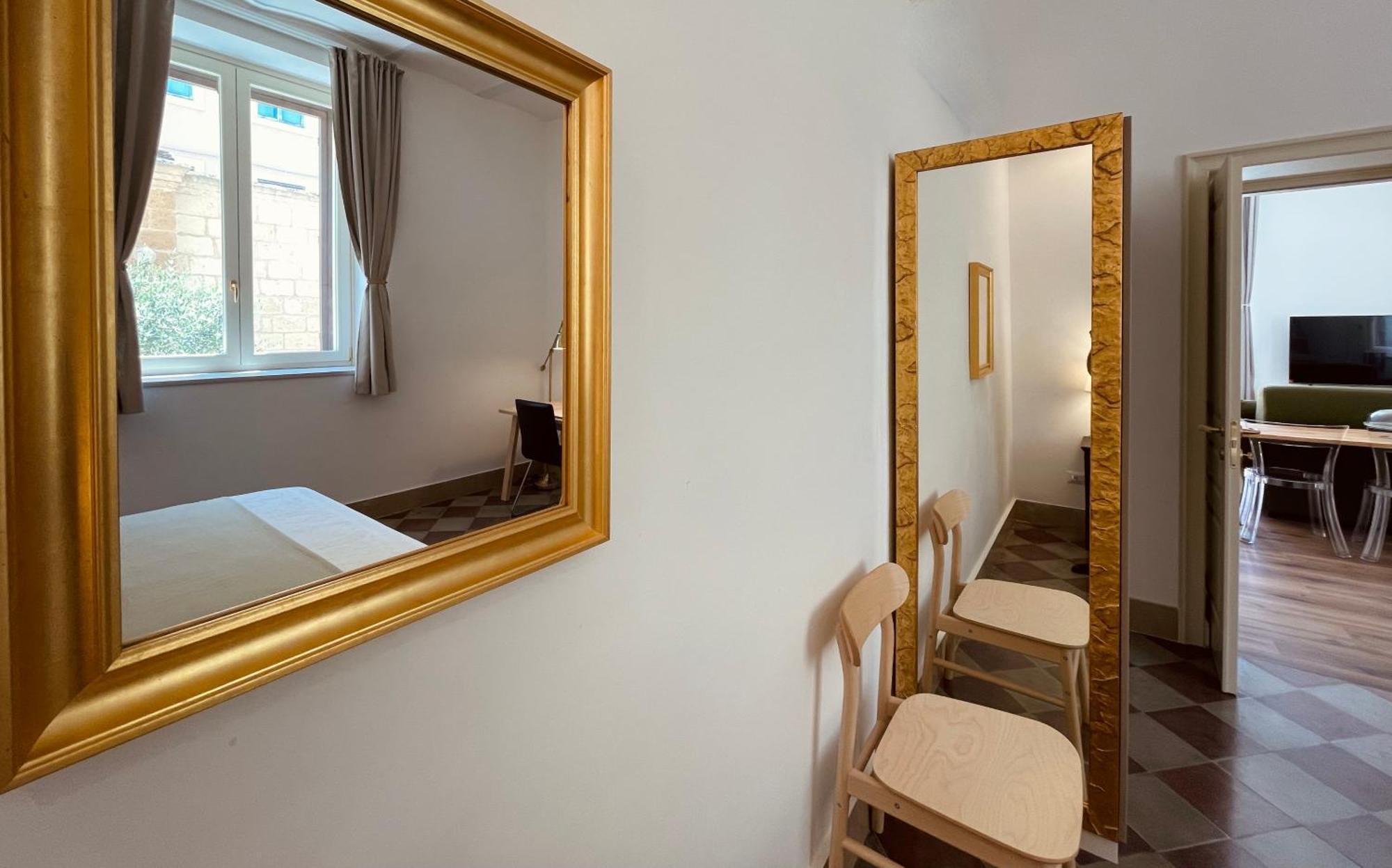 Hotel Palazzo Pitagora Taranto Esterno foto