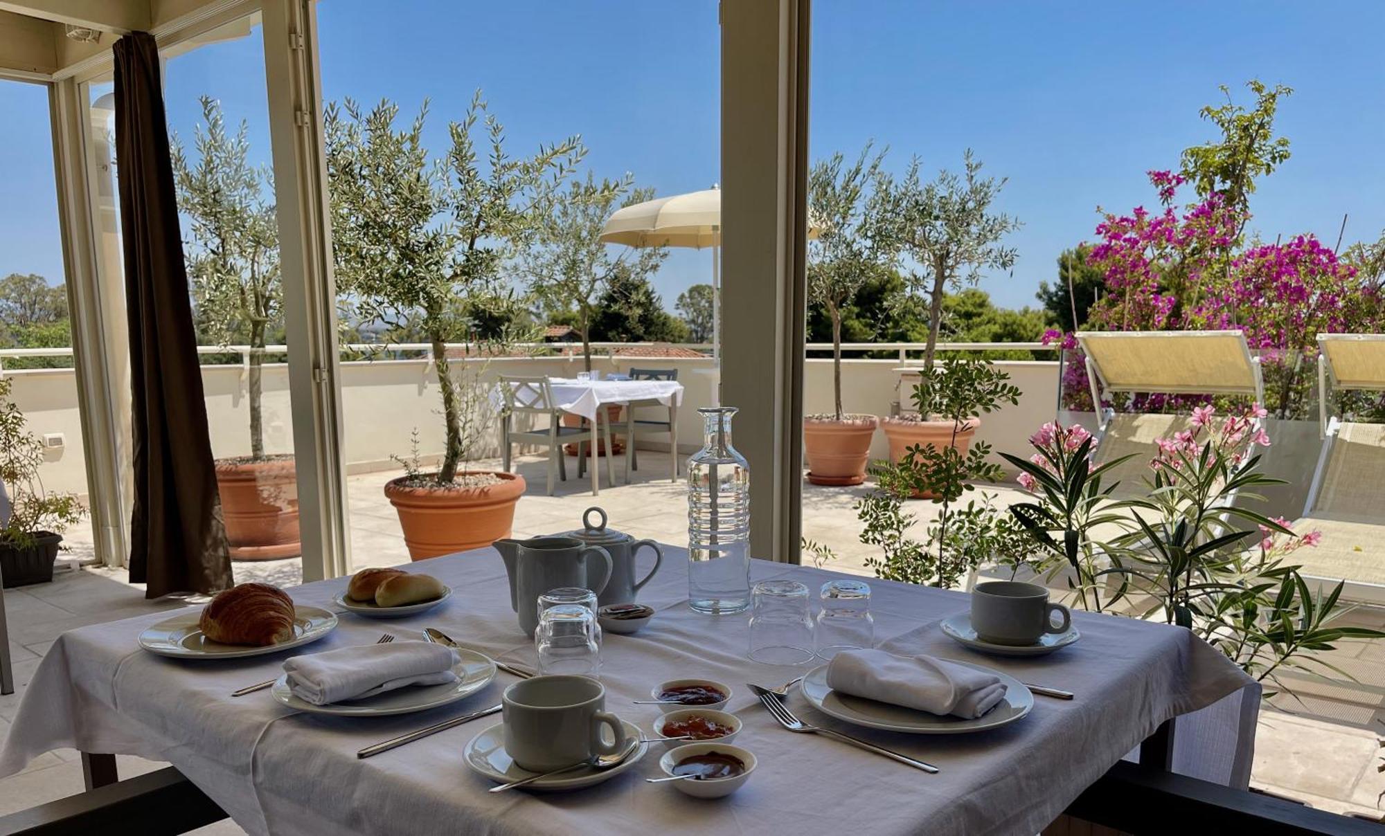 Hotel Palazzo Pitagora Taranto Esterno foto